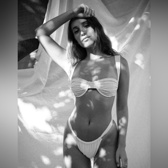 SOLD Belle The Label Oracle Bikini Top Cream Off-White Size S Balconette Bikini - Picture 4 of 8